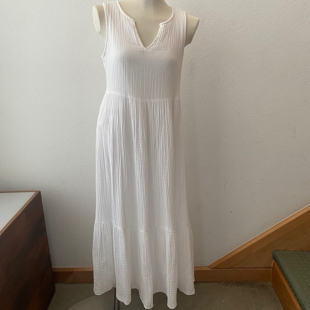 beachlunchlounge Sleeveless Gauze Midi Dress